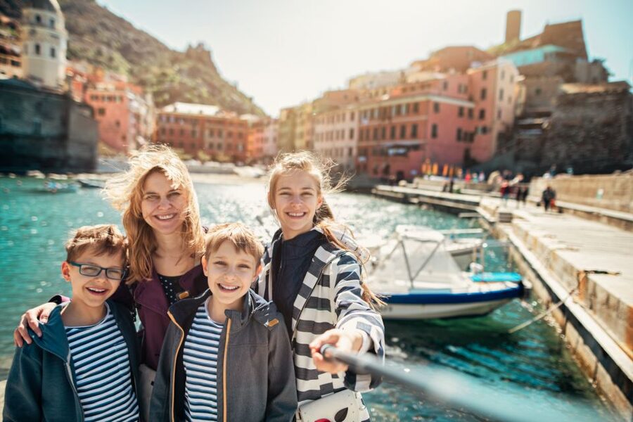 Milan: Cinque Terre Full-Day Guided Trip With Cruise - What to bring, and what could slow you down