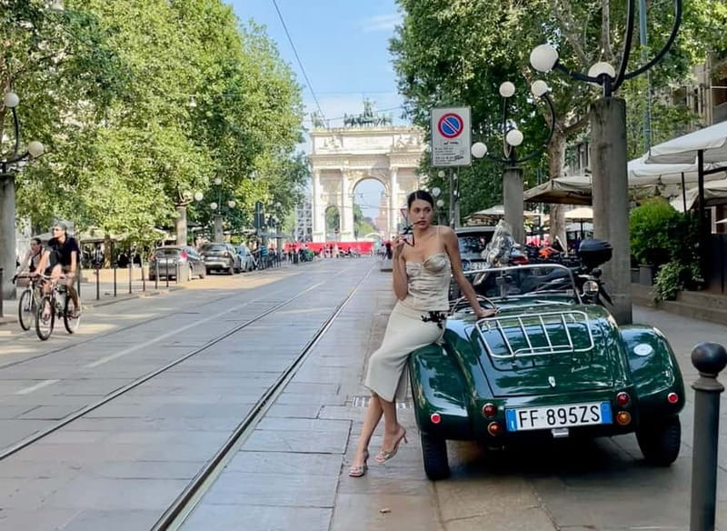 Milan: City Highlights Private Tour by Vintage Car - Arco della Pace: A Monument That Photographs Like a Dream