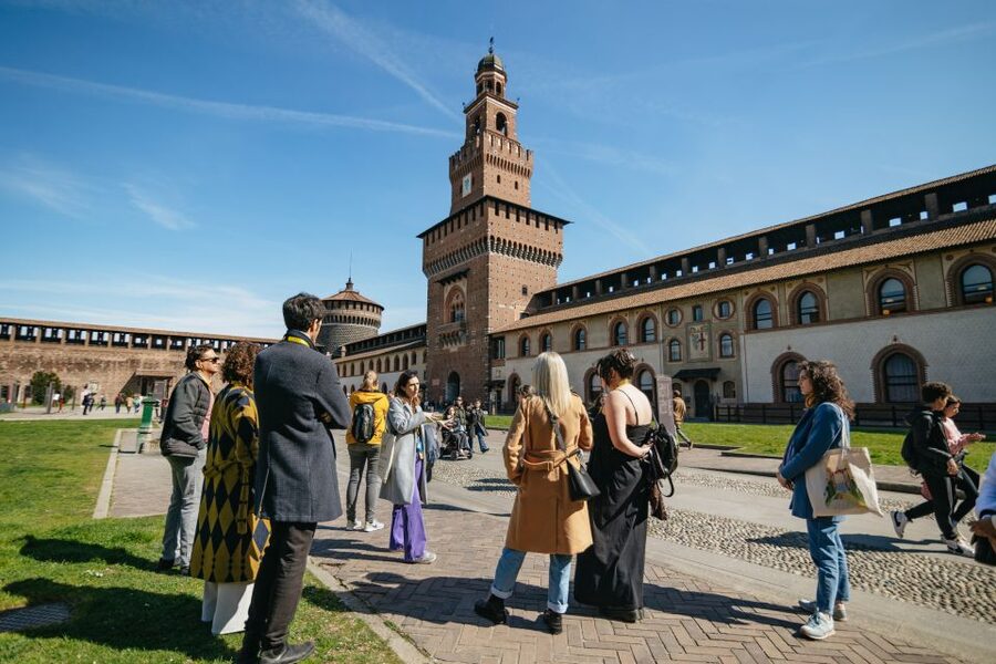 Milan: Da Vinci's Last Supper and Guided Walking Tour - The 15-minute window for The Last Supper