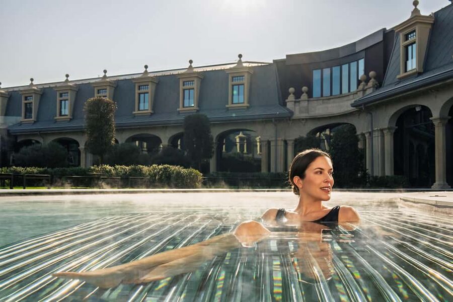 Milan: De Montel Thermal Park Entry Ticket - Facilities and flow: pools, saunas, steam bath, hammam, and relaxation zones