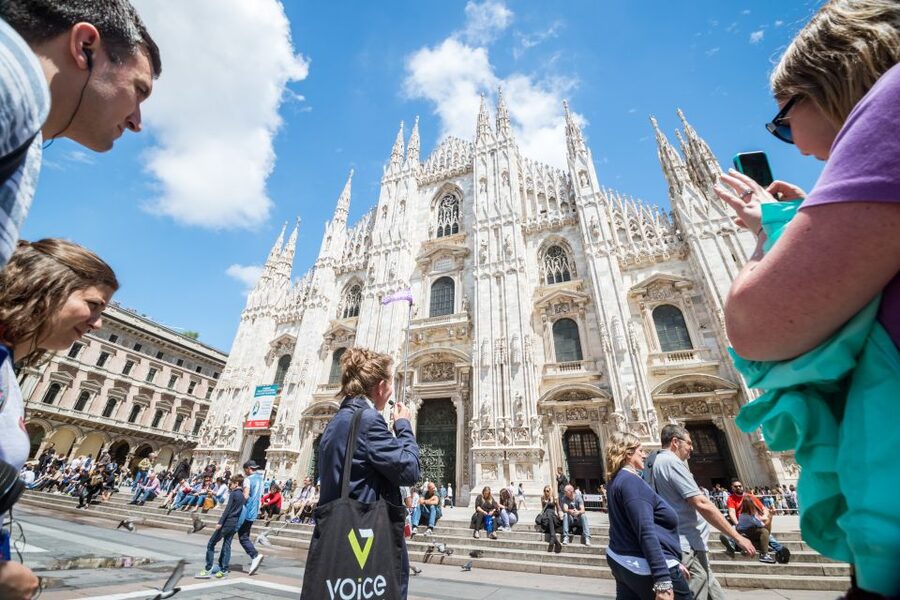 Milan: Duomo and The Last Supper Skip-the-Line Guided Tour - Milan on Foot: Galleria Vittorio Emanuele II and Teatro alla Scala photo stop