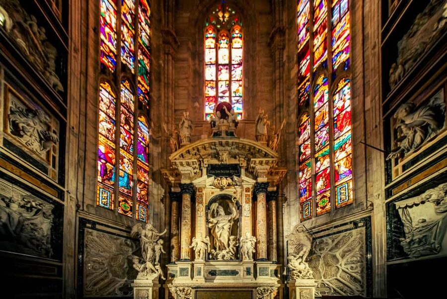Milan Duomo Cathedral and Rooftop Terrace Guided Tour - Duomo Museum and San Gottardo Church: what you get when the guide steps back