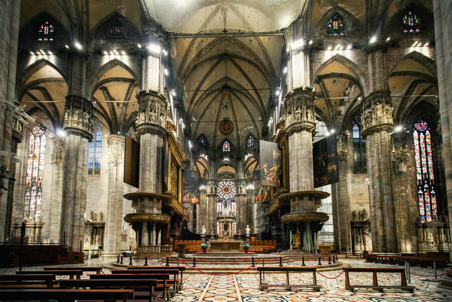 Milan Duomo Cathedral and Rooftop Terrace Guided Tour - Skip-the-line Duomo entry, and the rules that still apply