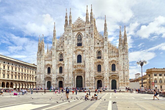 Milan Duomo Cathedral Entry Ticket - Getting There and Building a Simple Milan Day