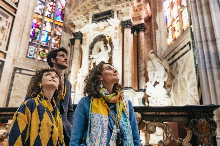 Milan: Duomo Rooftop and Cathedral Guided Tour with Tickets - Skip-the-line access that saves more than time