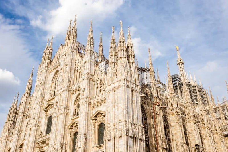 Milan Duomo Rooftops Tour + Optional Hop-on-Hop-off ticket - What You Get (and What You Don’t) With the Duomo Rooftops Ticket