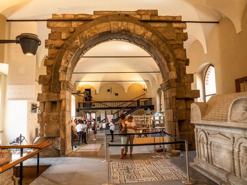 Milan: Duomo, Sforza Castle, and Pieta Guided Tour - Sforza Castle gardens and fortress rooms: why the setting matters