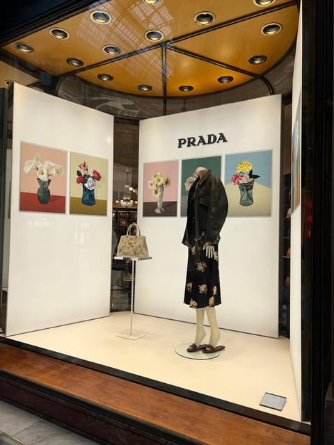 Milan: Exclusive Private Fashion Tour - Milan’s fashion energy at the finish: Golden Quadrilateral and Via della Spiga