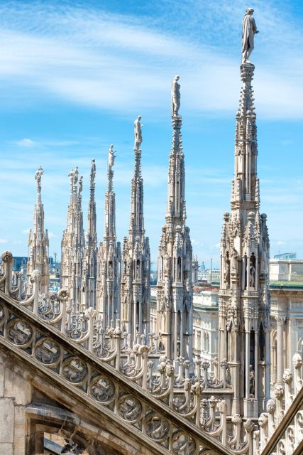 Milan: Express Walk with a Local in 90 minutes - Languages and what that means for understanding