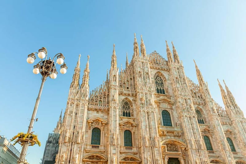 Milan: Fast Track Cathedral and Duomo Rooftop Guided Tour - Meet Under Mondadori Arches, Then Go Straight In