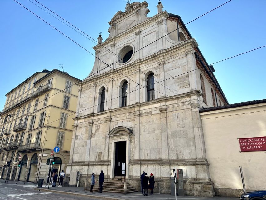 Milan: Gourmet Street Food Tour with Sightseeing and Tasting - Why the Guide’s Commentary Is the Real Value