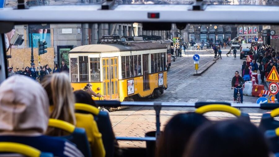 Milan: Gray Line Milan Open Tour Hop-On Hop-Off Bus Tour - Timing tips: how to hop without feeling rushed