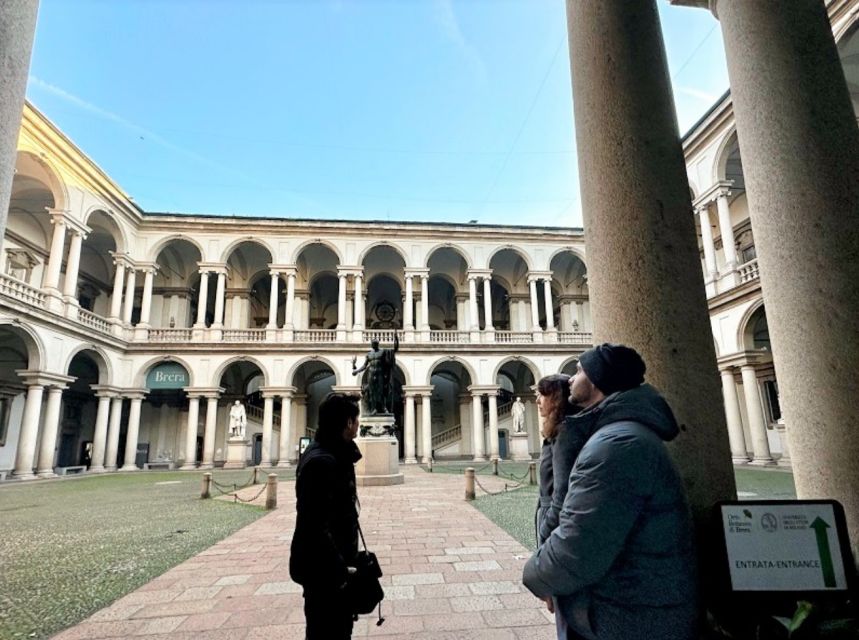 Milan: Guided Duomo, Last Supper and City Centre Tour - Duomo time: what to look for in 30 minutes