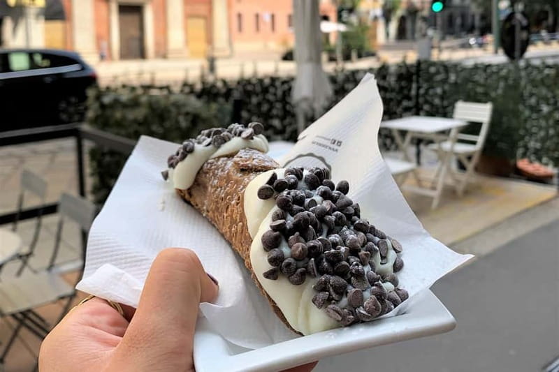 Milan: Guided Food Tour with Tastings - How much food is involved, and how to prepare (seriously)