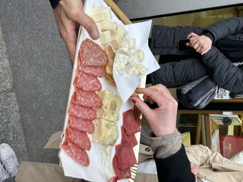 Milan: Guided Street Food Walking Tour with Food Tasting - How the guide connects stories to what you taste