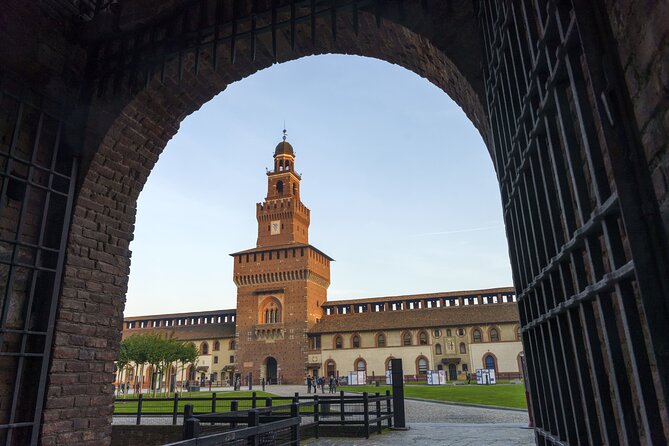 Milan: Highlights and Secret Treasures walking tour - Milan in 3 hours: how this walk helps you get your bearings fast