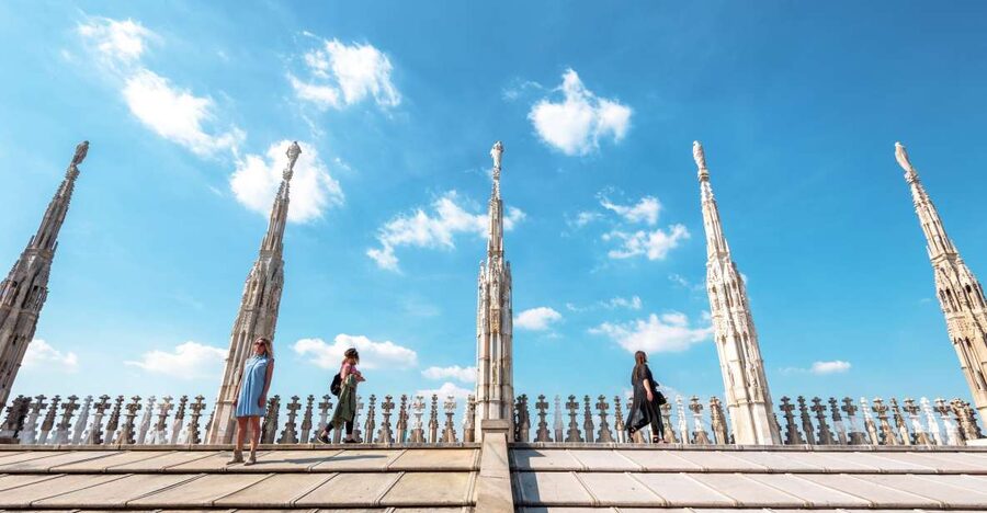 Milan: Highlights Guided Tour and Duomo Priority Access Tour - Parco Sempione and Castello Sforzesco: Milan’s “warm-up” stop