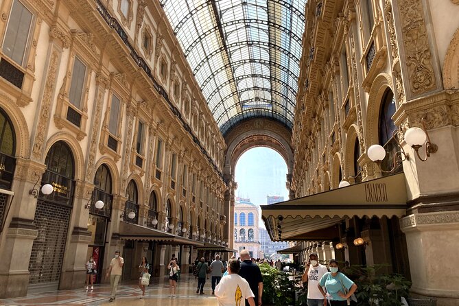 Milan Highlights semi-Private Walking Tour - The guide makes the facts stick, and that’s what stands out