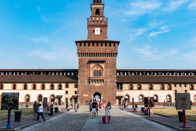 Milan Highlights semi-Private Walking Tour - Who this tour suits best
