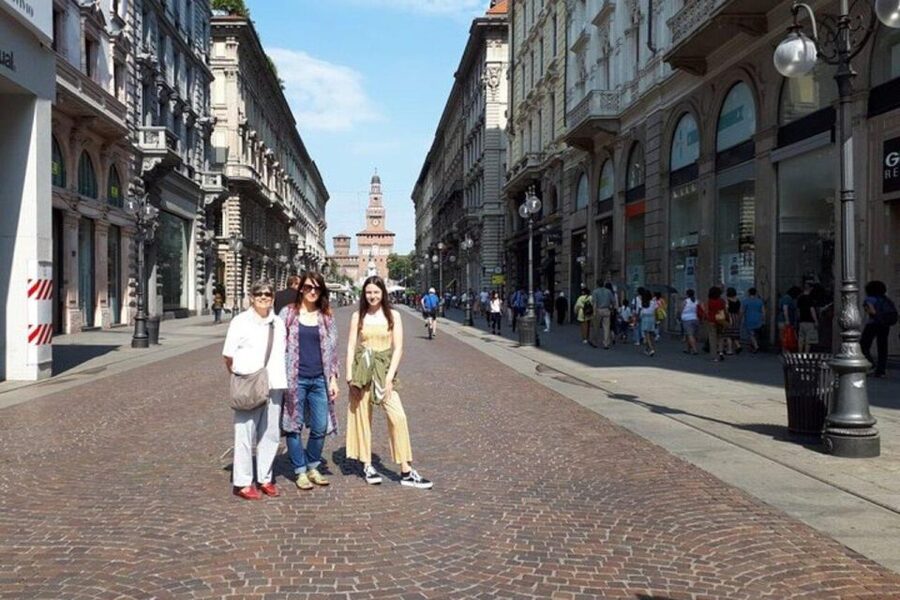Milan : Historic Private Walking Tour - Two Hours, a Route That Actually Helps You Navigate Milan