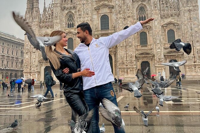 Milan Like a Local: A Private & Personalized City Tour - Piazza della Scala, Leonardo’s connection, and the theatre vibe
