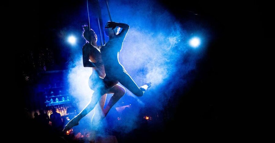 Milan: Maison Milano Dinner and Show - Maison Milano weekend dinner-show, what you’re really booking