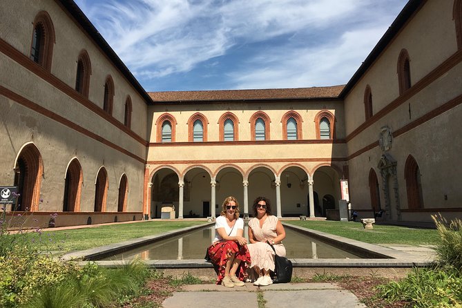 Milan Must-See Sites Guided Tour with Skip-the Line Tickets to Duomo & Cathedral - A 3-hour Milan “best hits” route that still feels human