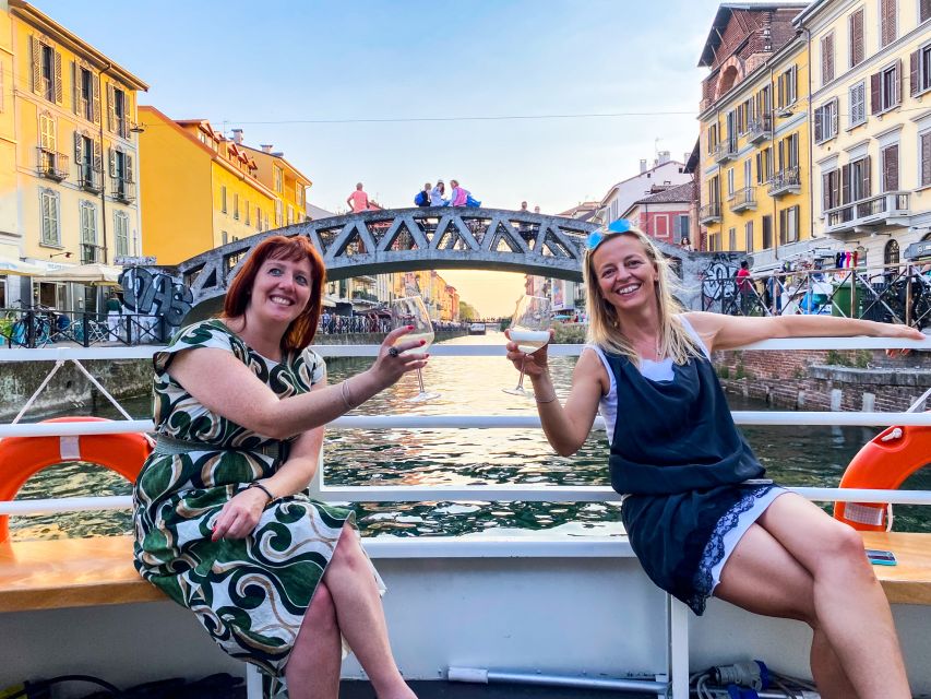 Milan: Navigli District Canal Boat Tour with Aperitivo - Where the boat leaves from, and how not to waste time
