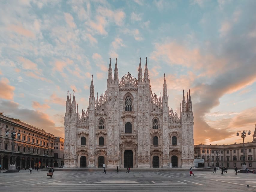 Milan: Night Tour by Bus - Price and what $22 buys you (and what it does not)