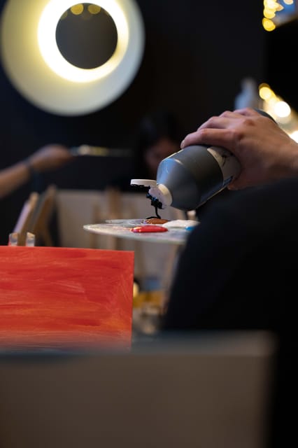 Milan: Paint 'n Sip Class - Who This Class Is Best For