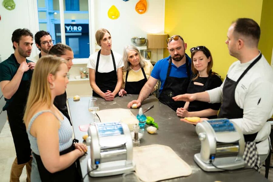 Milan: Pasta, Gnocchi and Tiramisù Cooking Class with Wine - Wine tasting with white and red, plus pairing ideas you can use later