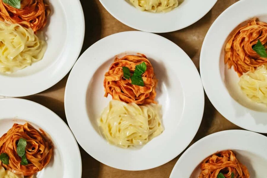Milan: Pasta & Tiramisu Cooking Class with Premium Products - Finding the Meeting Point Near Brambilla Univeral Shoes Store