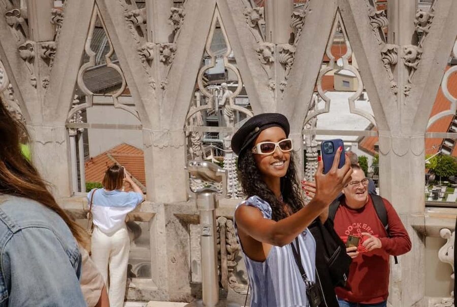 Milan: Priority Access Duomo and Rooftop Tour - Why Duomo Priority Access Is Worth Your 2 Hours