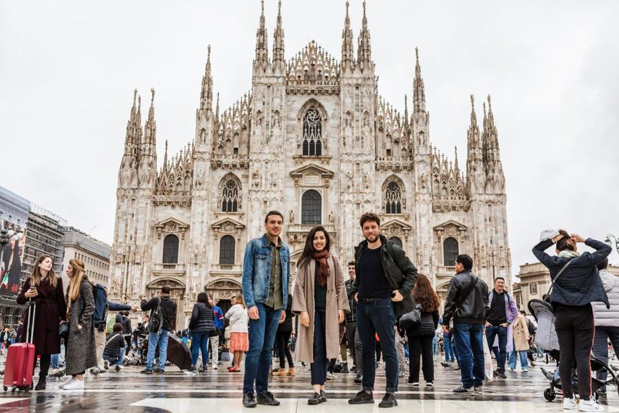 Milan: Private and Personalized Highlights Tour - Starting at Piazza Mercanti, then moving with purpose