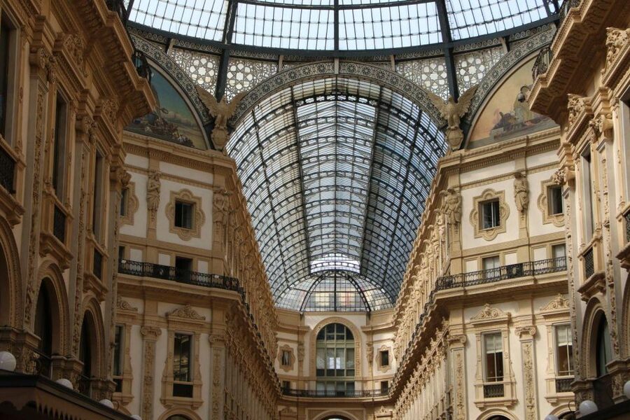 Milan: Private Sightseeing & Shopping Tour with a Local - Hidden Milan moves that feel more local than postcard