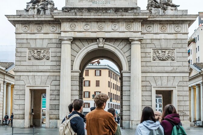 Milan Private Tour: Highlights & Hidden Gems with a Local - Duomo di Milano: big architecture, plus a rooftop choice