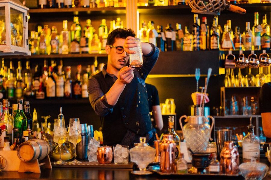 Milan: Private Tour with Drinks & Bites in Centro Storico - What to do before you meet your guide
