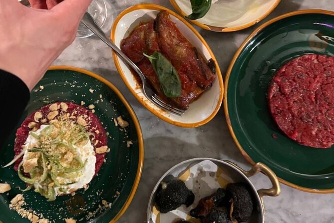 Milan Private Walking Tasting Tour with Secret Food Tours - The shopping street walk: a classic Milan pulse without the museum strain