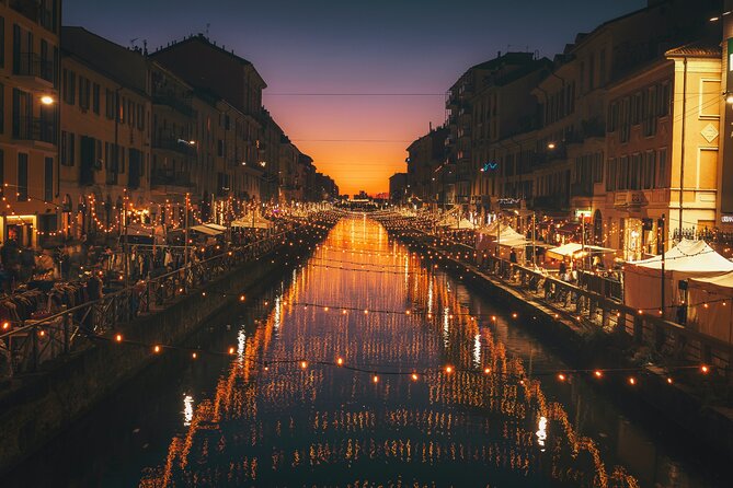 Milan Private Walking Tour with a Local - Starting by the Leonardo da Vinci Monument near La Scala