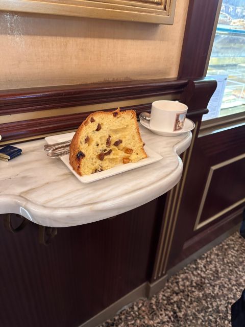 Milan's Panettone Tour - What you drink and eat during the tastings