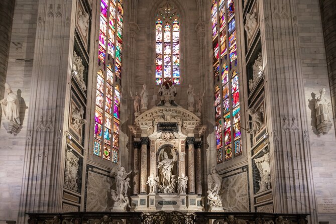 Milan Scala Theatre and Duomo Cathedral Tour - Teatro alla Scala: what you get in 45 minutes