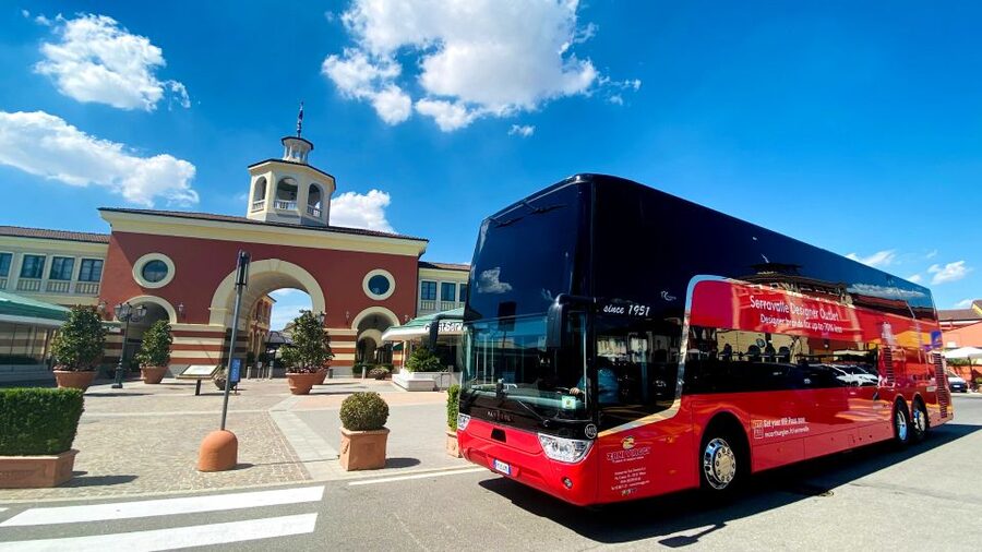 Milan: Serravalle Designer Outlet Roundtrip Bus Transfer - Quick take: what stands out most
