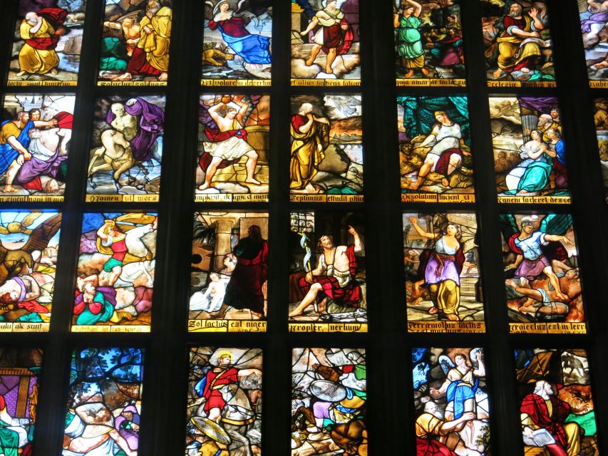Milan: Skip-the-Line Duomo Guided Tour & Hop-on Hop-off Bus - The Madonnina: Milan’s Icon in Plain Terms