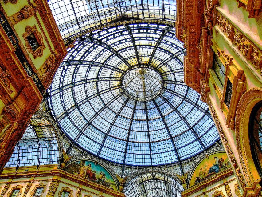 Milan: Skip-the-Line Guided Walk and "The Last Supper" - Piazza del Duomo: cathedral façades after six centuries of work