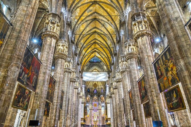 Milan Small Group: Duomo & Rooftop, Sforza Castle, Gelato Tasting - Meeting inside the Galleria Vittorio Emanuele II