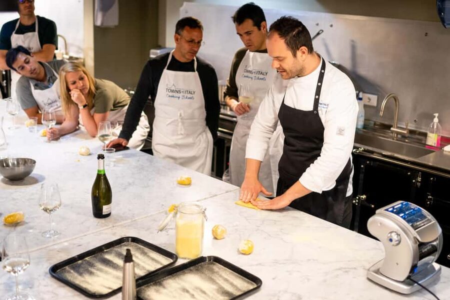 Milan: Small-group Pasta & Gelato Class with Unlimited Wine - Price and value: $68.91 for 3 hours, pasta, gelato, and unlimited wine