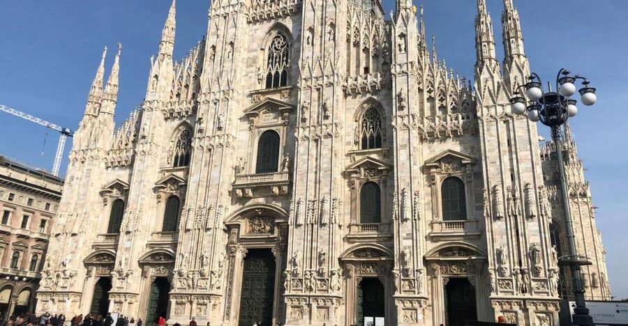 Milan: Small Group Walking Tour with Last Supper Access - The real star is The Last Supper ticket access