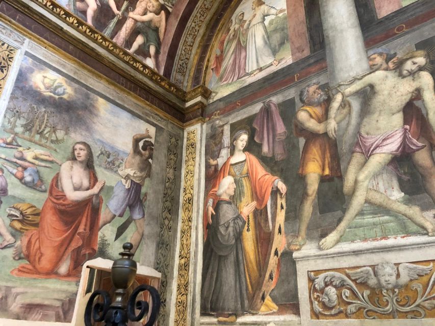 Milan: Small Group Walking Tour with Last Supper Access - San Satiro and the Bramante perspective trick