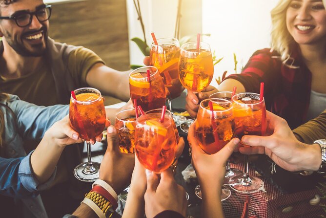 Milan: Sunset Navigli Food & Drinks Tour by Do Eat Better - Aperitivo at 5:30 pm, why the timing matters in Milan