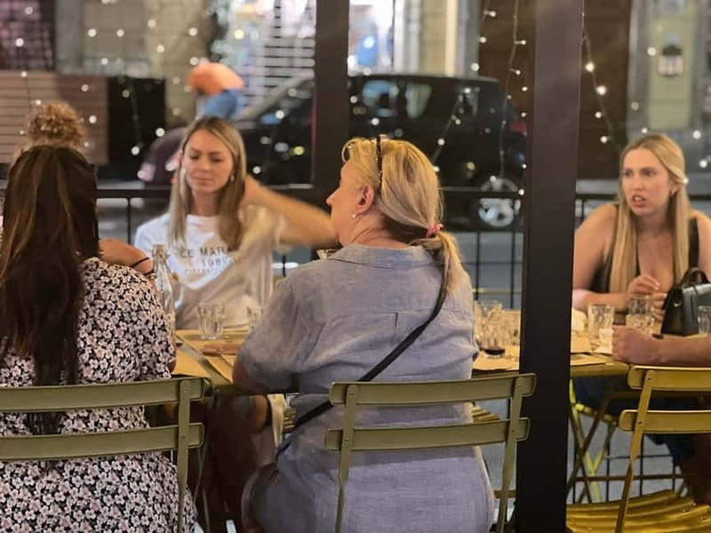 Milan: Sunset Navigli Food & Drinks Tour with a Local - Stop 3 local bar: wine plus Italian cheeses (learn what you’re tasting)